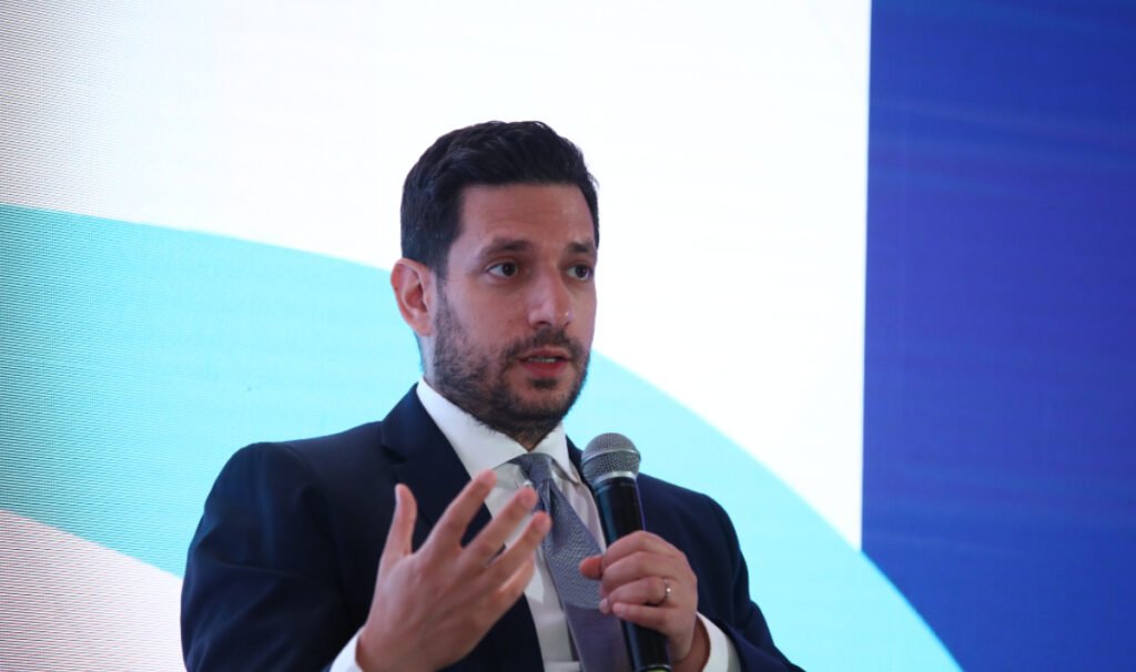 Ο Κωνσταντίνος Κυρανάκης μιλά για τις εκλογές του 2027 και τα οικονομικά μέτρα που θα ανακοινωθούν στη ΔΕΘ.