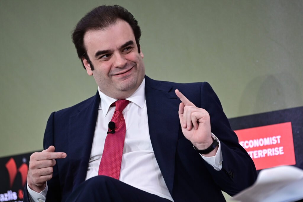 Ο υπουργός Εθνικής Οικονομίας Κυριάκος Πιερρακάκης παρουσιάζει τον σχεδιασμό του οικονομικού πακέτου για τη ΔΕΘ 2026.