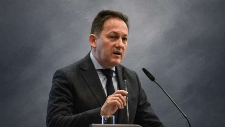 Στέλιος Πέτσας για μείωση ΕΦΚ και φόρων
