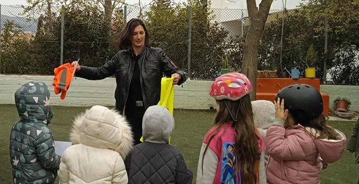 Δημοτική Αστυνομία Αχαρνών σε εκπαιδευτικό πρόγραμμα στα σχολεία