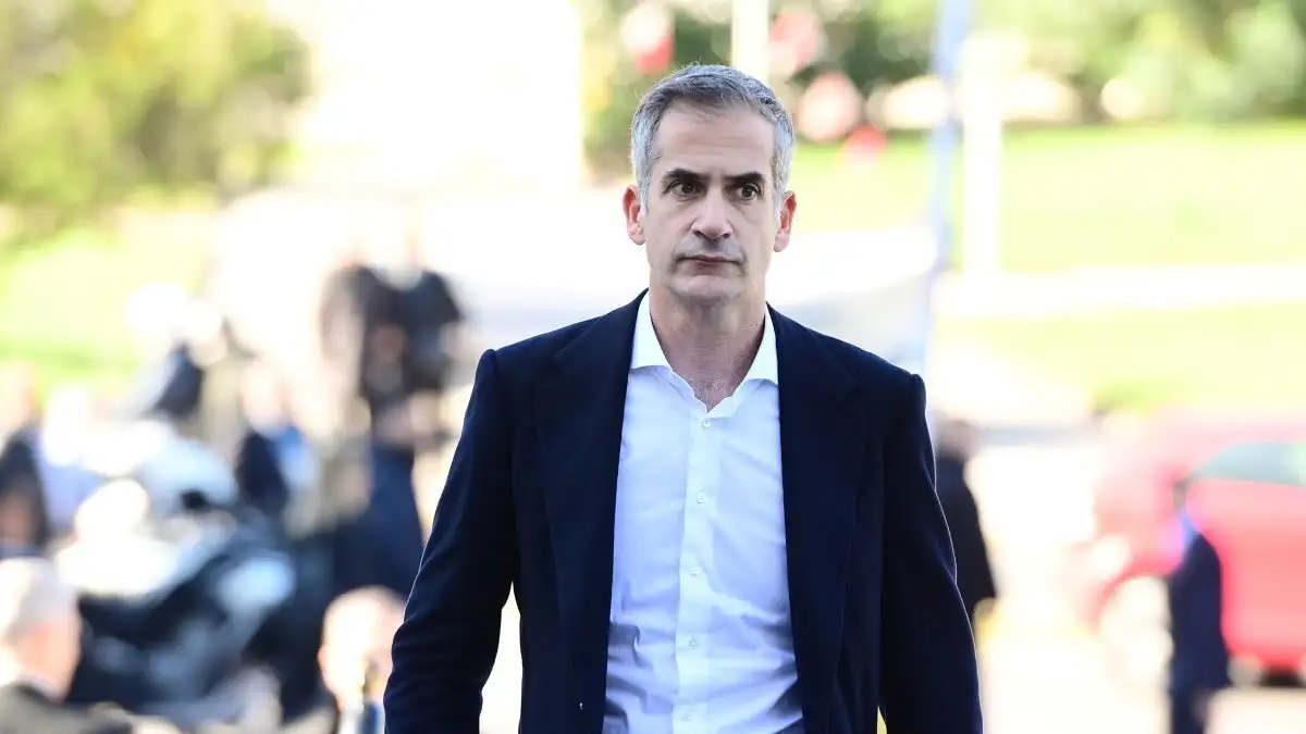 Κώστας Μπακογιάννης για τις ζημιές σε κτίρια της Κυψέλης από τη Γραμμή 4 του Μετρό