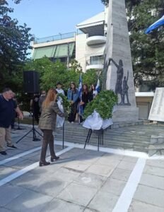 Μνημείο θυμάτων της σφαγής του Αιγάλεω από τις ναζιστικές δυνάμεις κατοχής
