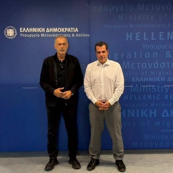 Δήμαρχος Πειραιά: Συνάντηση με τον Υπουργό Μετανάστευσης και Ασύλου