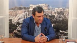 Σε δίμηνη αργία ο Βασίλης Κόκκαλης του ΕΔΣΝΑ