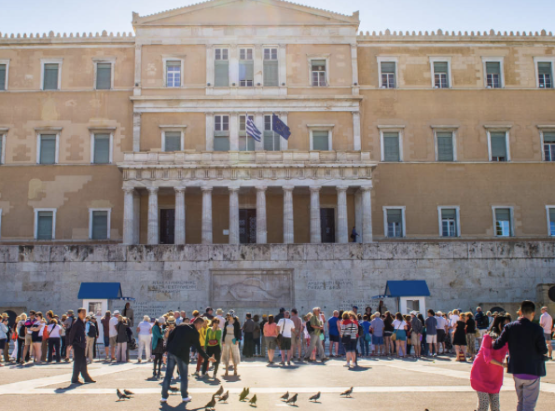 Καθαρός δρόμος στο κέντρο της Αθήνας