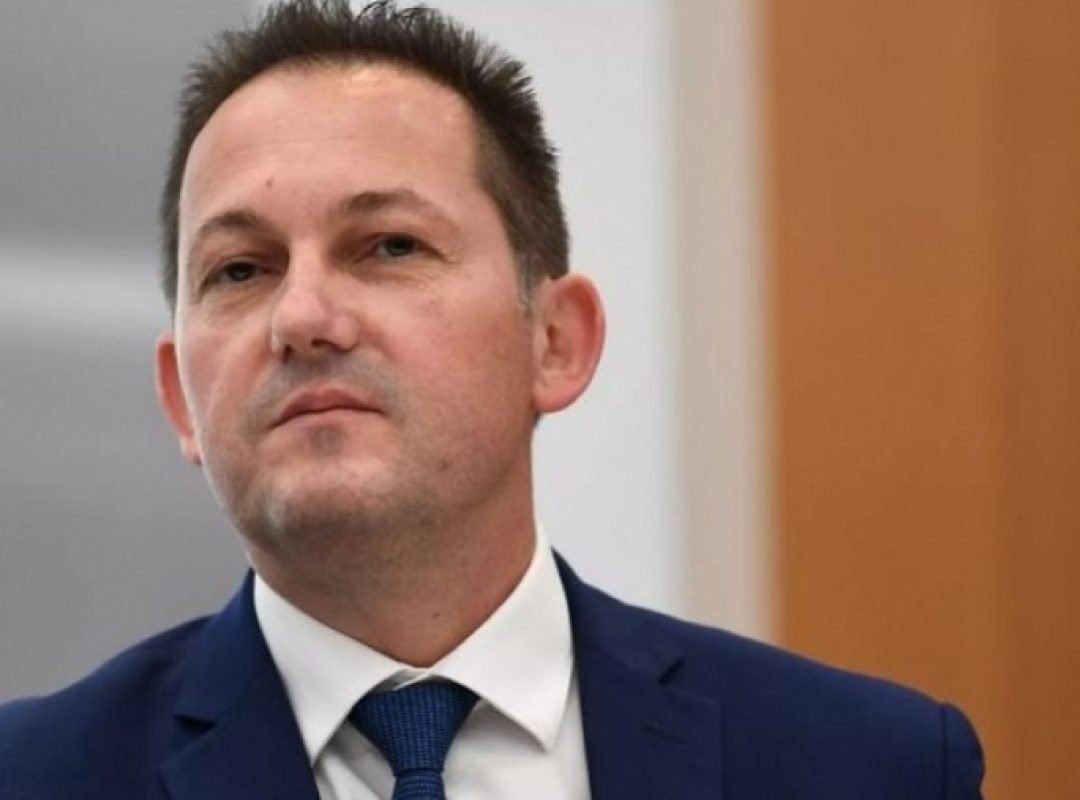 Η σημαντική πρωτοβουλία Στέλιου Πέτσα και το καμπανάκι στον Χρυσοχοίδη…