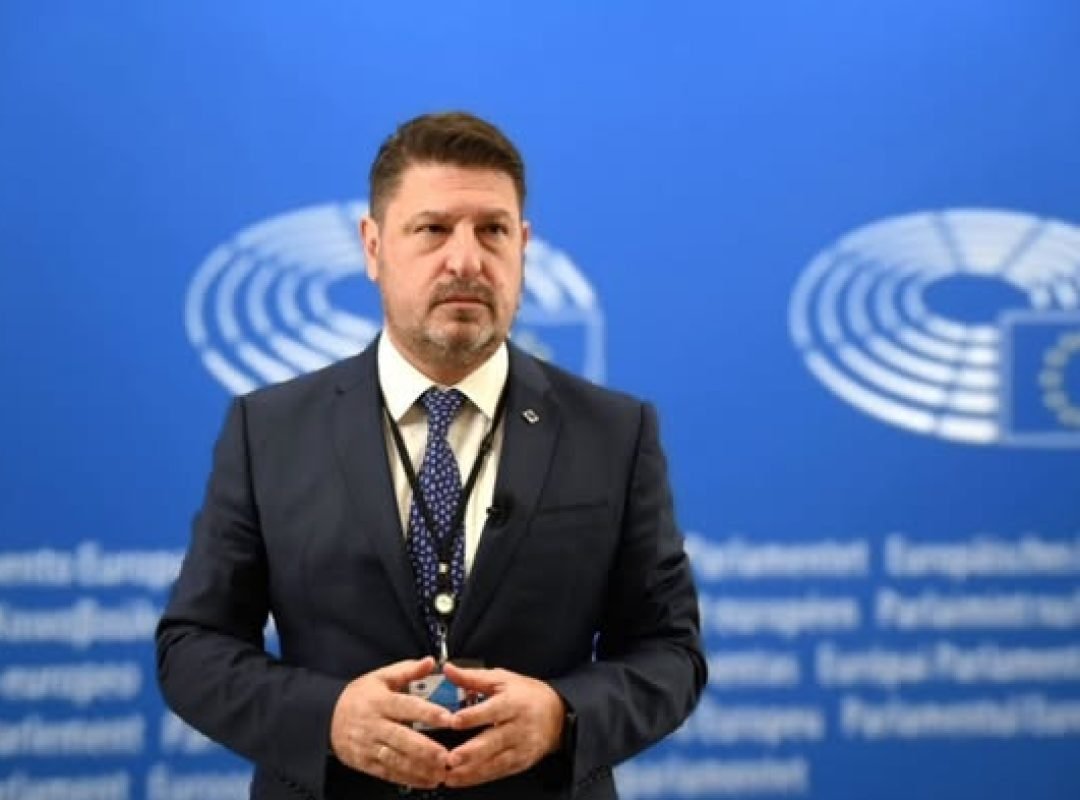 Νίκος Χαρδαλιάς από τις Βρυξέλλες