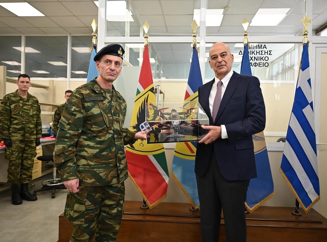 dendias_acharnes_306ebt