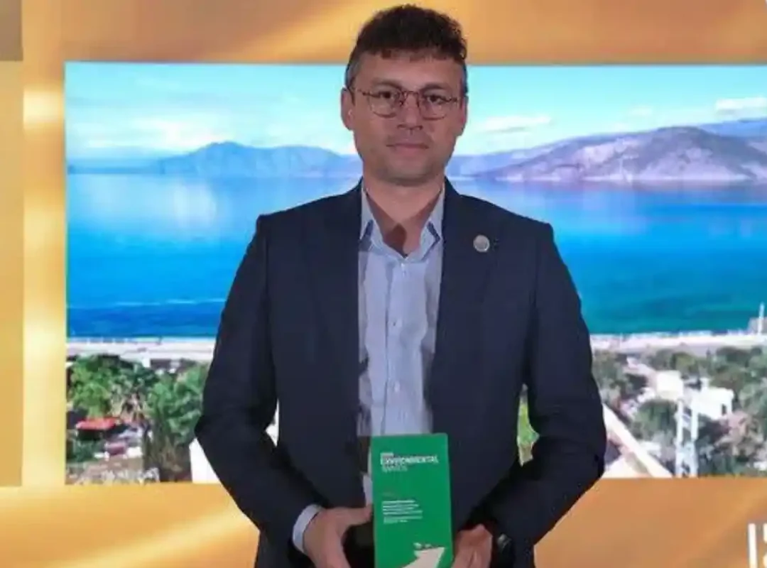 Σαρωτικός ο Δήμος Μάνδρας – Ειδυλλίας στα Environmental Awards: 5 βραβεία για περιβαλλοντικά έργα