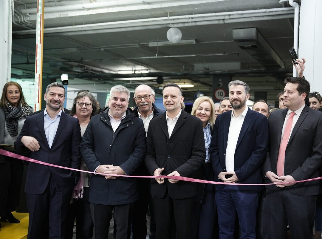 egkainia_parking_kotzia