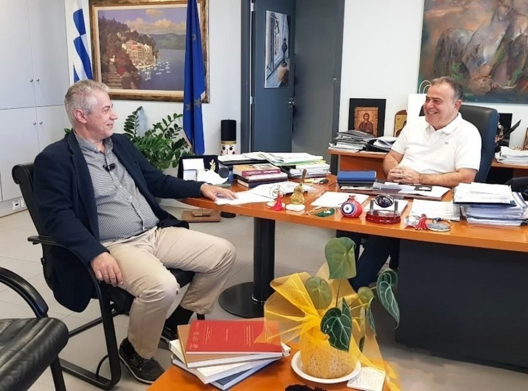 katharismos-dexamenon-ydrefsis-Pallinis