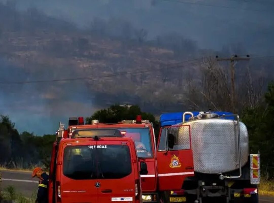 Χάρτης πρόβλεψης κινδύνου πυρκαγιάς με την Αττική σε κατάσταση συναγερμού για την Τετάρτη 23 Ιουλίου 2026.